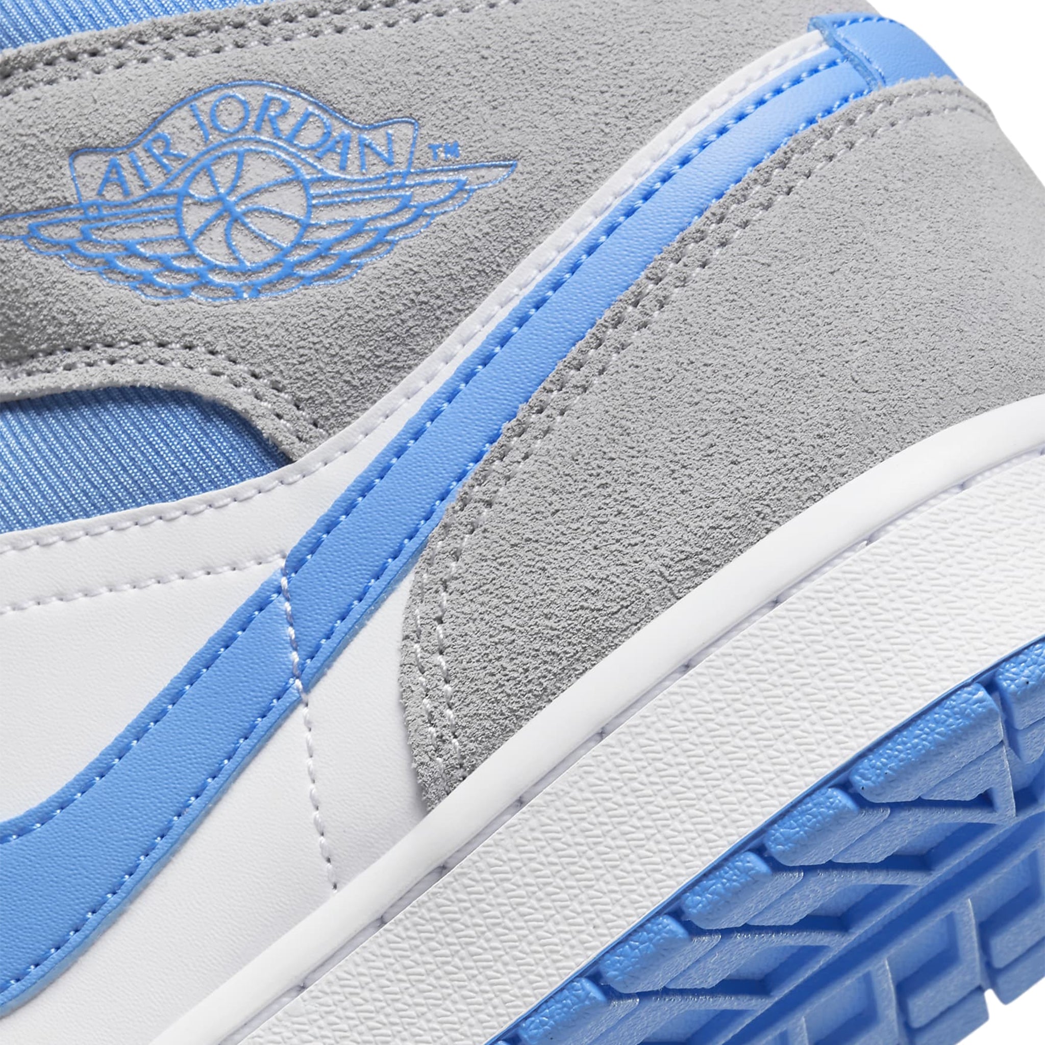Logo view of Air Jordan 1 Mid University Blue Grey DX9276-100